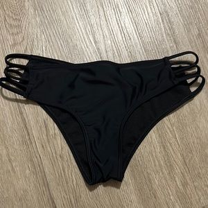 Black bikini bottoms with sexy skinny straps on the sides two piece swimwear